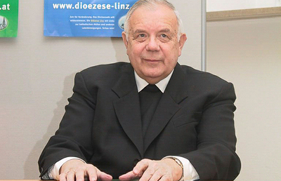 Bischof Maximilian Aichern ist im 93. Lebensjahr verstorben.