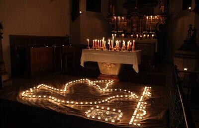In der Nacht der 1.000 Lichter erstrahlen Kirchenräume in ganz Österreich.