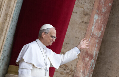 Der Papst teilte am Sonntag im Zuge des Mittagsgebets mit, dass er operiert werden müsse.